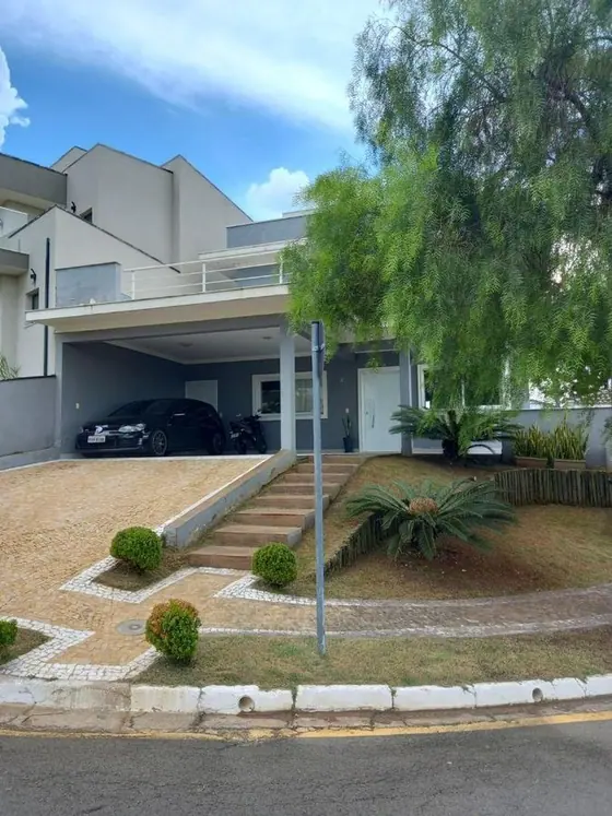 Casa c/ 3 suítes condomínio V. São Lourenço - Valinhos. AT: 400m2, AC:243m2. 2 salas, Coz. americana, Lavabo, Desp. , Lavand.  Ar. gourmet, Piscina.