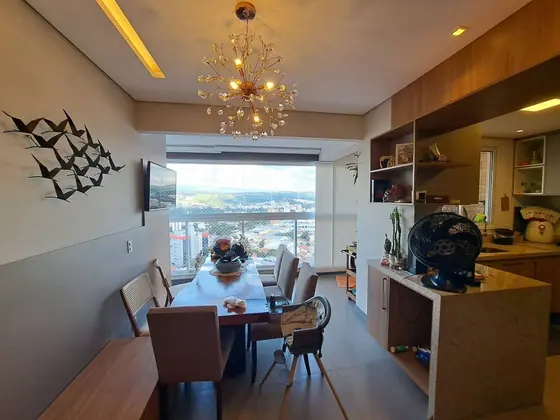 Apartamento com 3 quartos, Vila Embaré - Valinhos