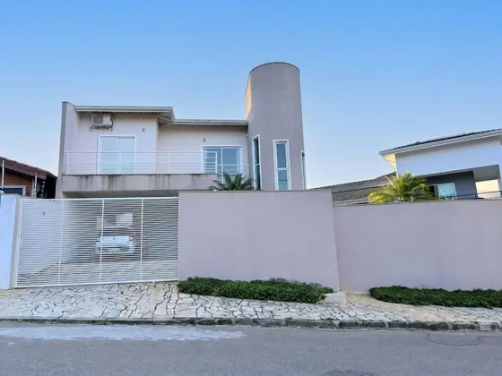 Casa com 3 suítes, Parque Nova Suíça - Valinhos