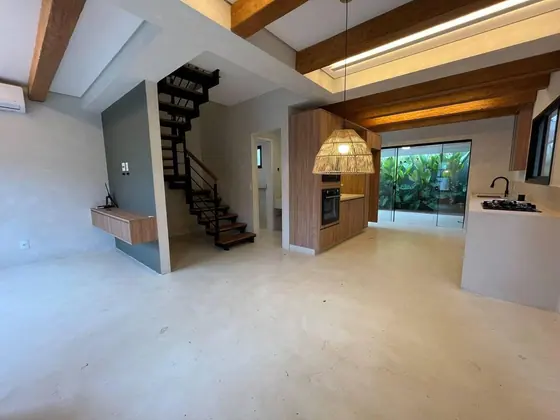 Casa de Condomínio, Jardim Santa Helena - Valinhos